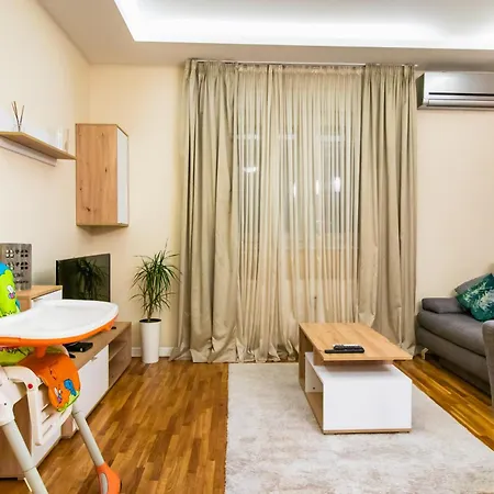 Angelina Apartment *